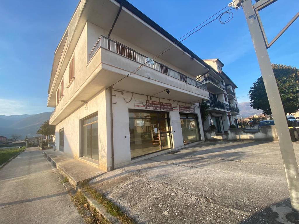 Locale Commerciale Viale San Domenico Sora Rif 94491714 Immobiliare it