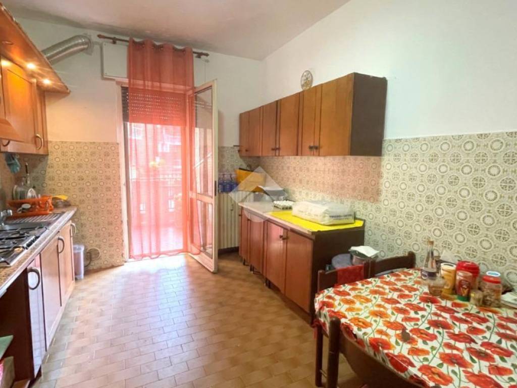 Sale Apartment Chiuduno. 4room flat in via Trieste 25. Good condition