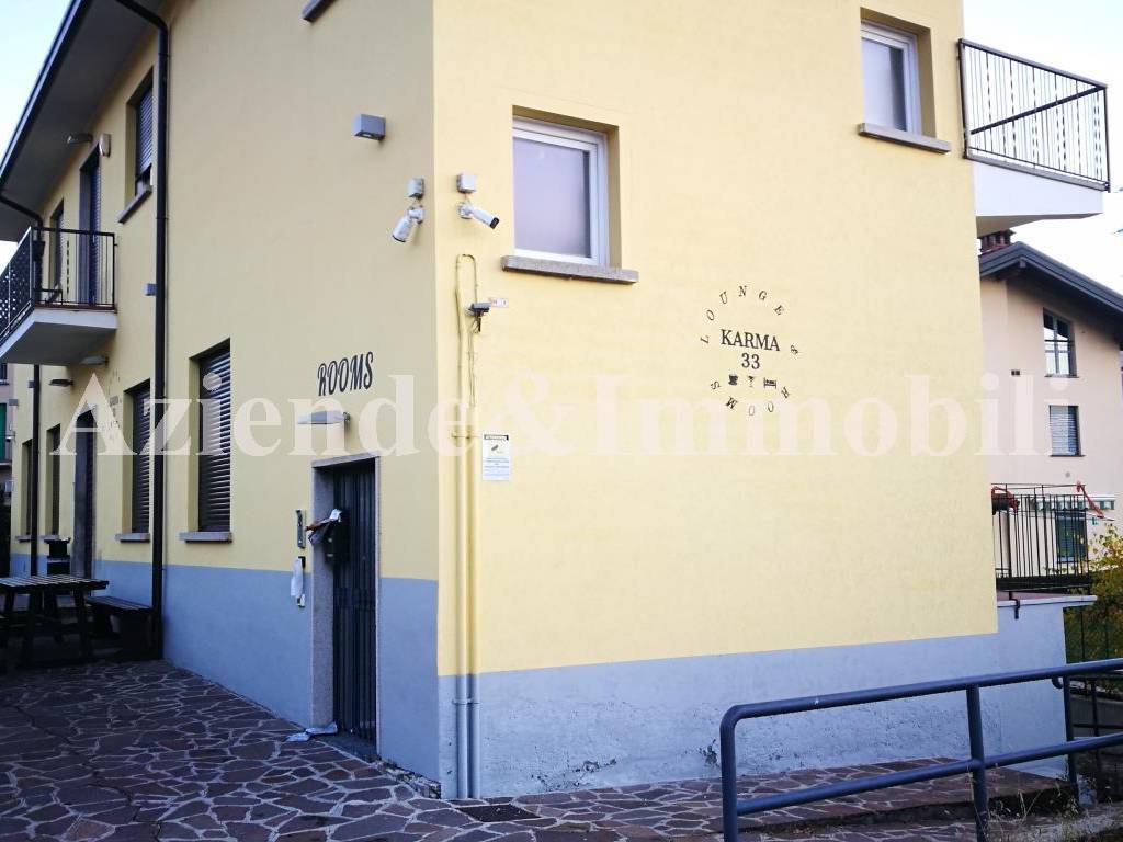 locale commerciale in vendita ad Airuno