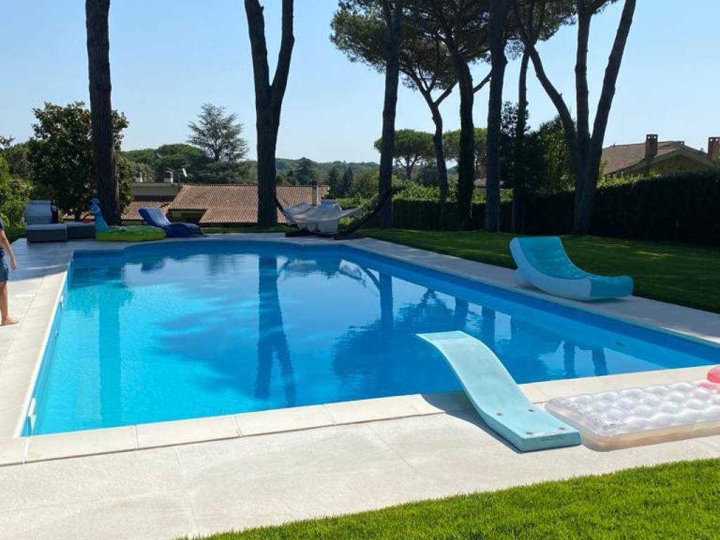 casa indipendente in vendita a Roma in zona Olgiata