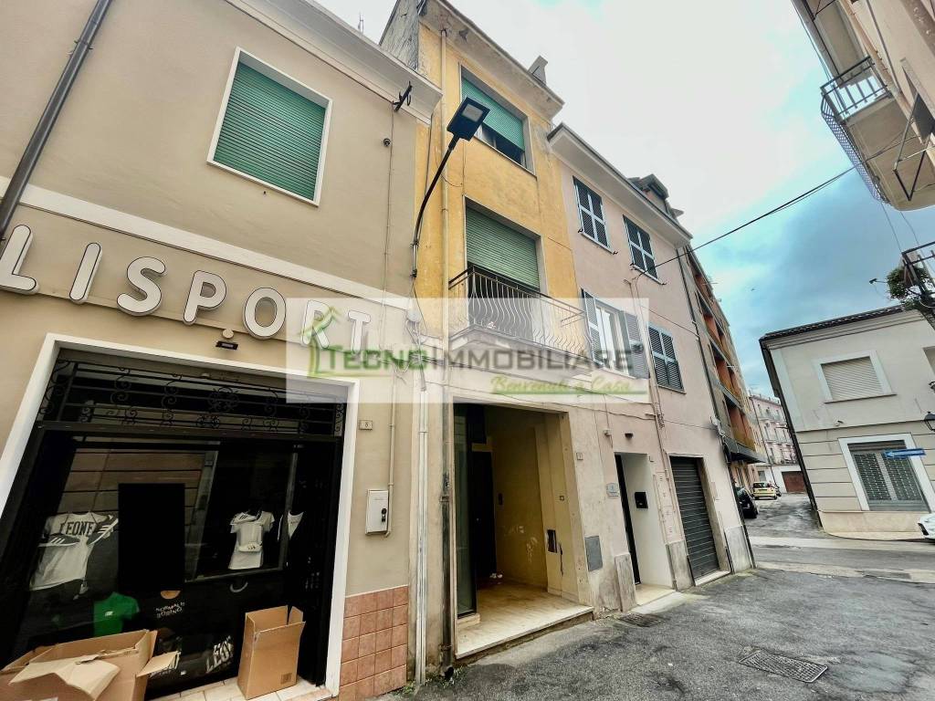 immagine annuncio 2 di 4
