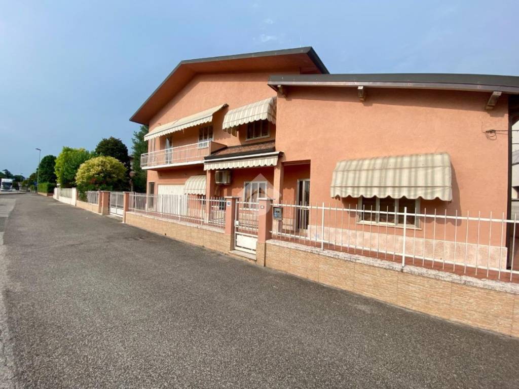 immagine annuncio 2 di 5
