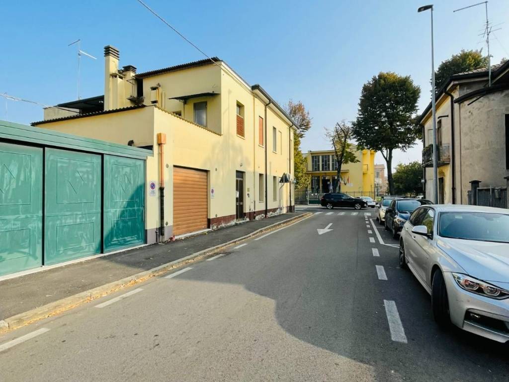 immagine annuncio 2 di 4