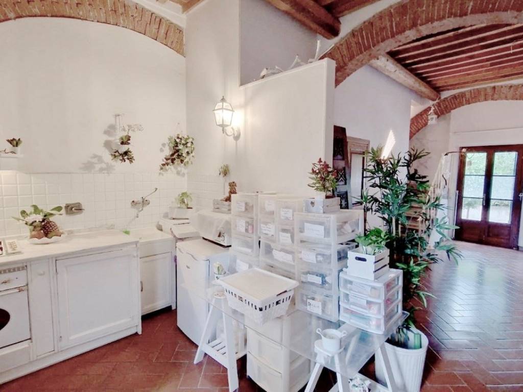 casa indipendente in vendita a Pisa in zona Barbaricina