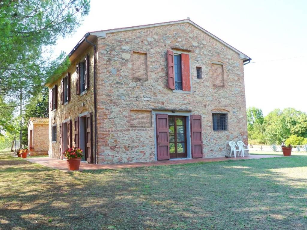 casa indipendente in vendita a Peccioli in zona Legoli