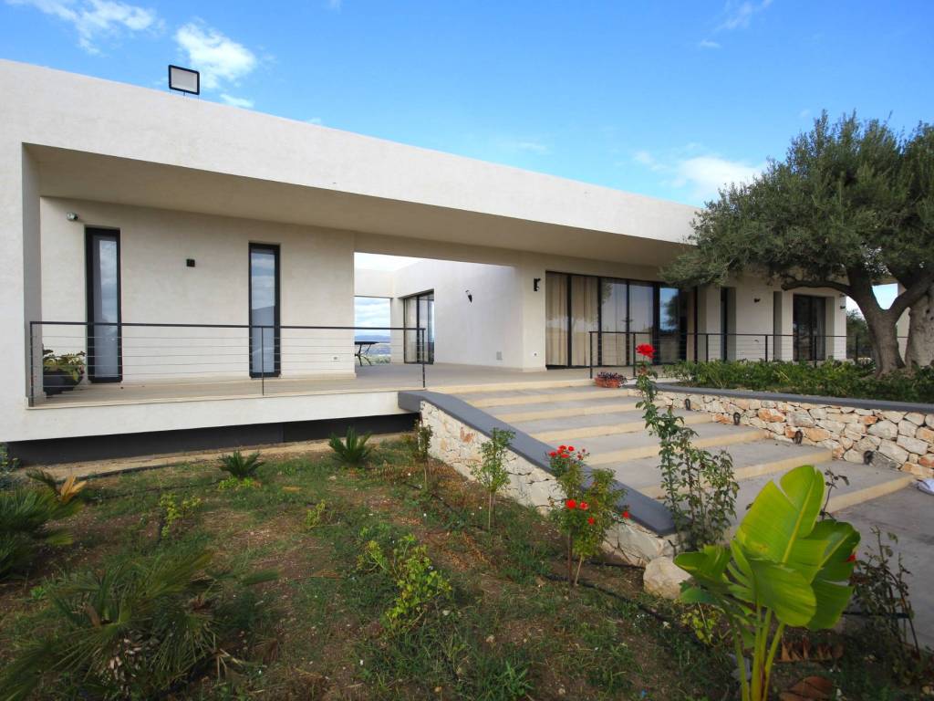 casa indipendente in vendita a Noto