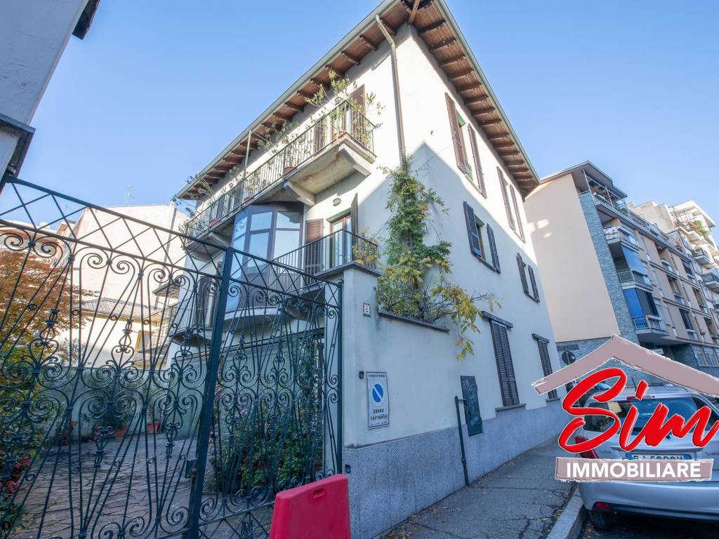 casa indipendente in vendita a Novara in zona zona San Martino