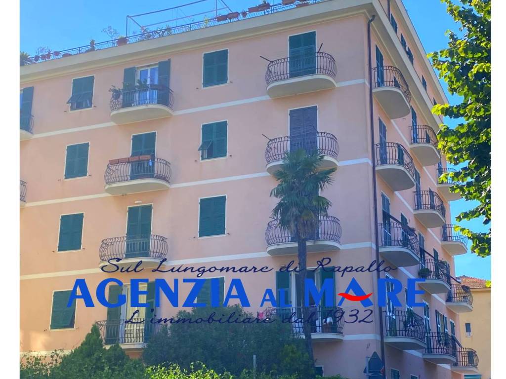 appartamento in vendita a Rapallo in zona San Michele di Pagana