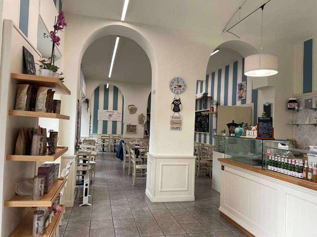 negozio in vendita a Torino in zona San Salvario