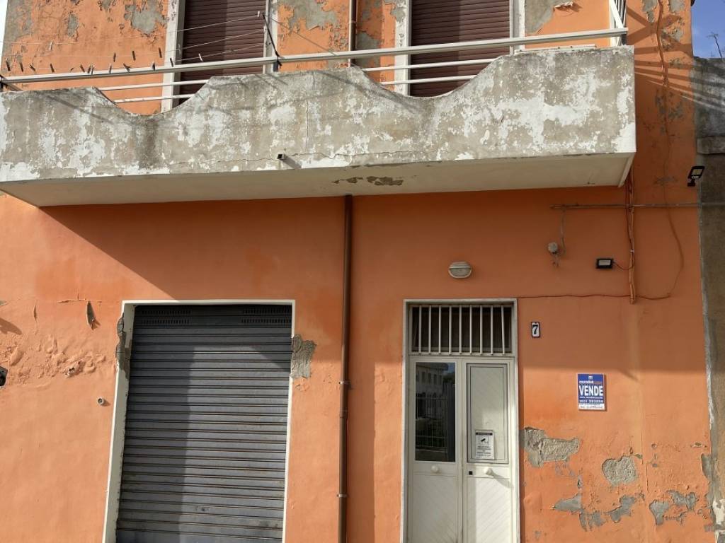 casa indipendente in vendita a Pachino