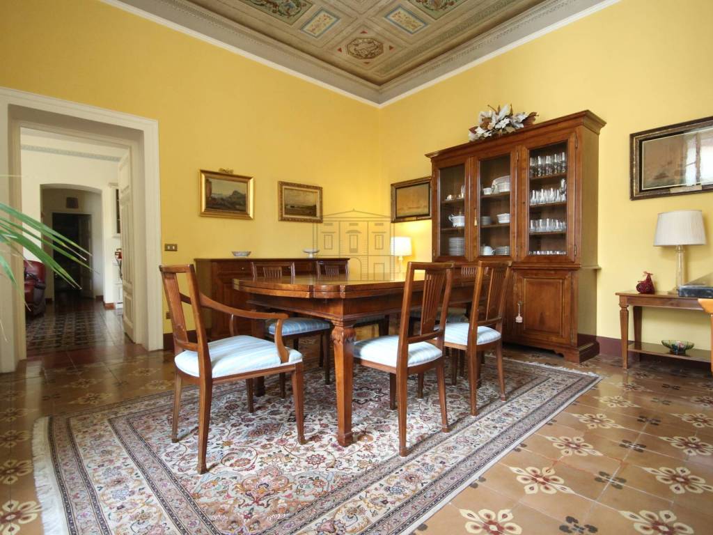 appartamento in vendita a Lucca in zona Centro Città