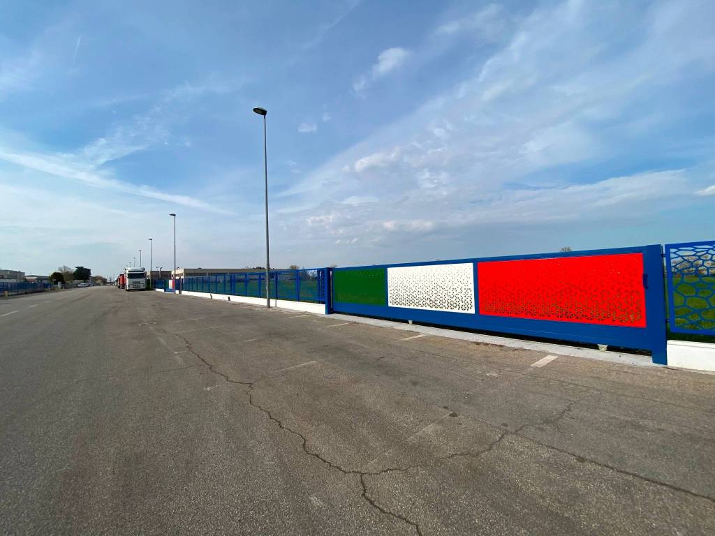 immagine annuncio 2 di 4