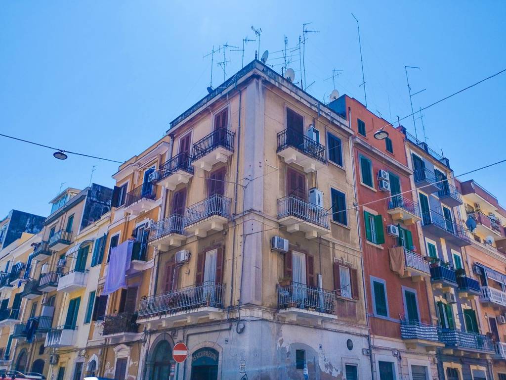 appartamento in vendita a Bari in zona Libertà