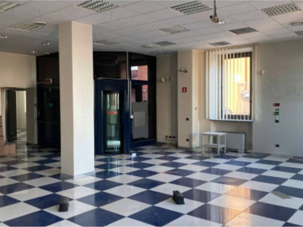 immagine annuncio 2 di 4