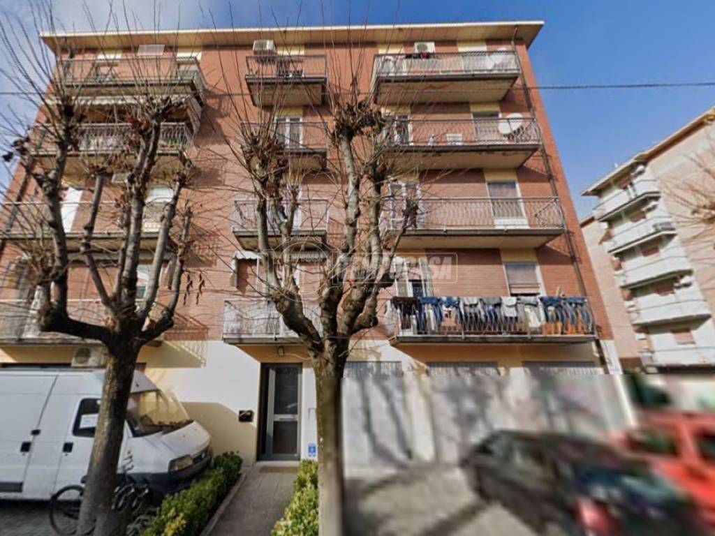 immagine annuncio 1 di 4