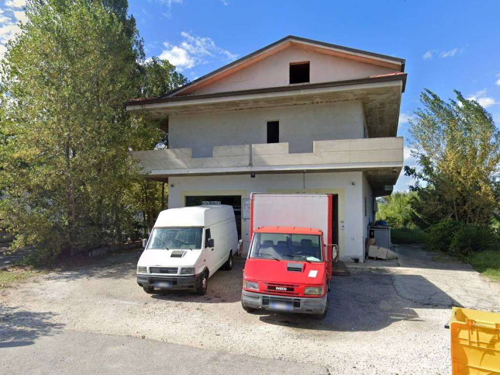 appartamento in vendita a San Giovanni Teatino in zona Sambuceto