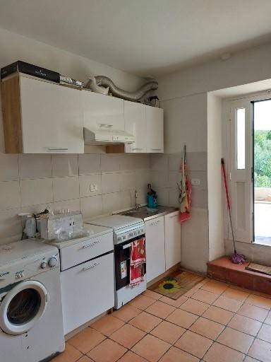 appartamento in vendita ad Ancona in zona Piano San Lazzaro