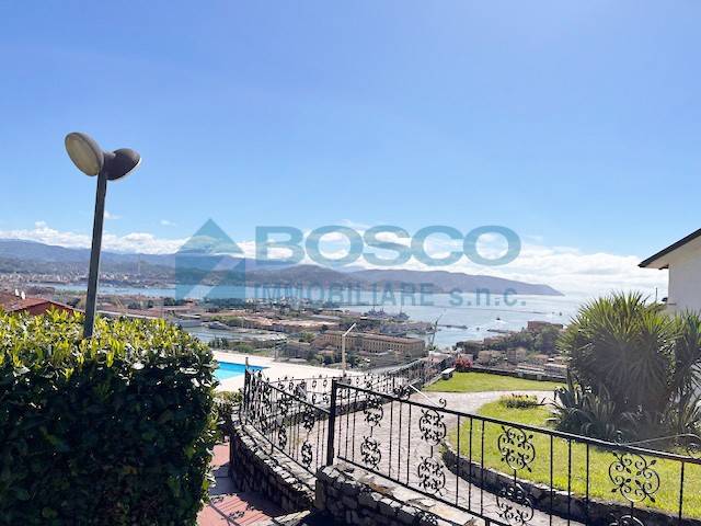 appartamento in vendita a La Spezia in zona Centro Storico