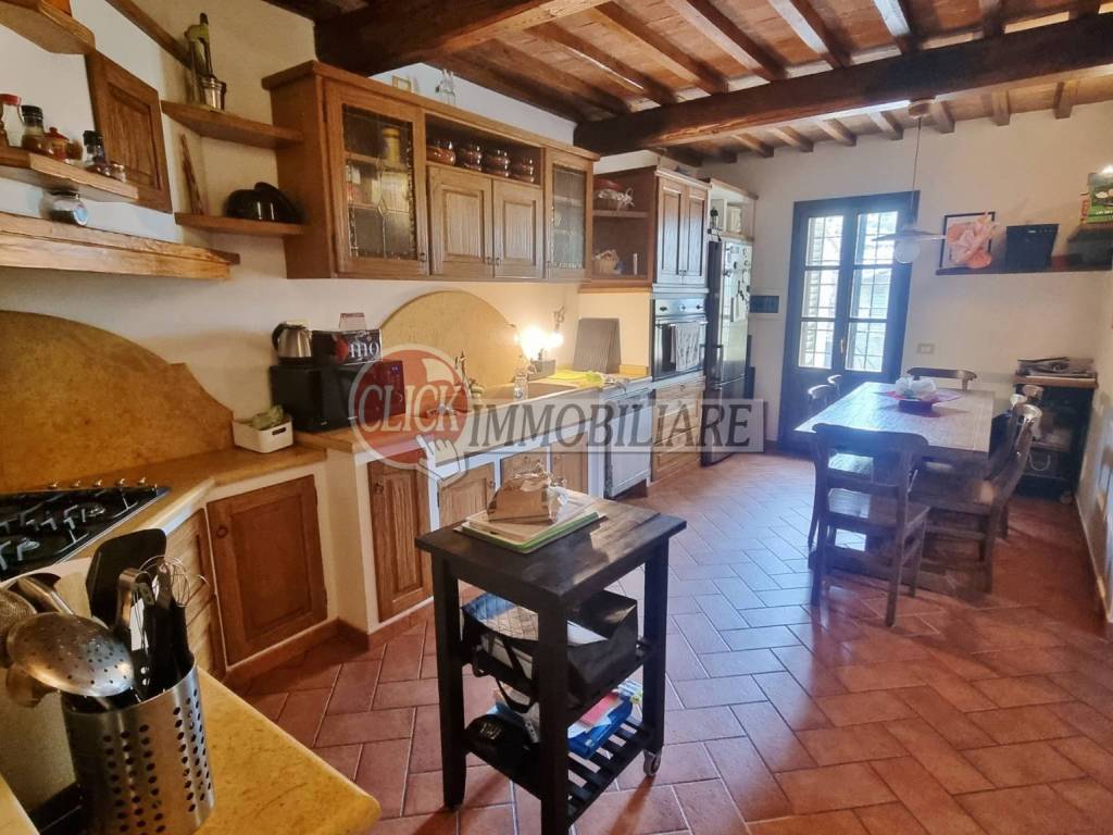 casa indipendente in vendita a Scarperia e San Piero in zona Scarperia