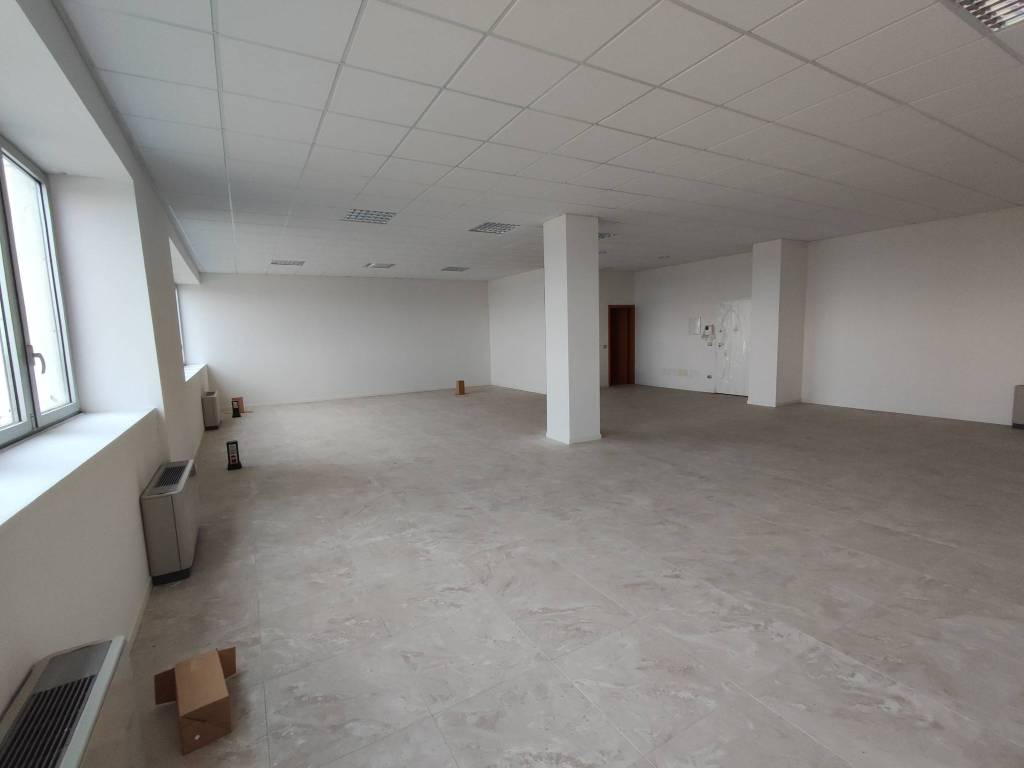 immagine annuncio 1 di 4