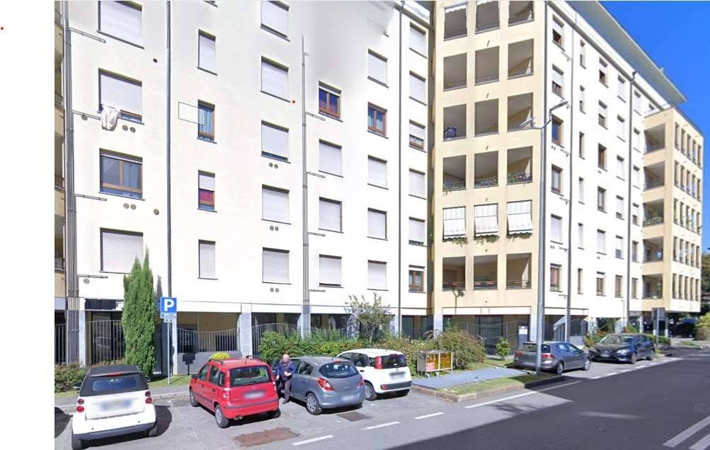 negozio in vendita a Gallarate