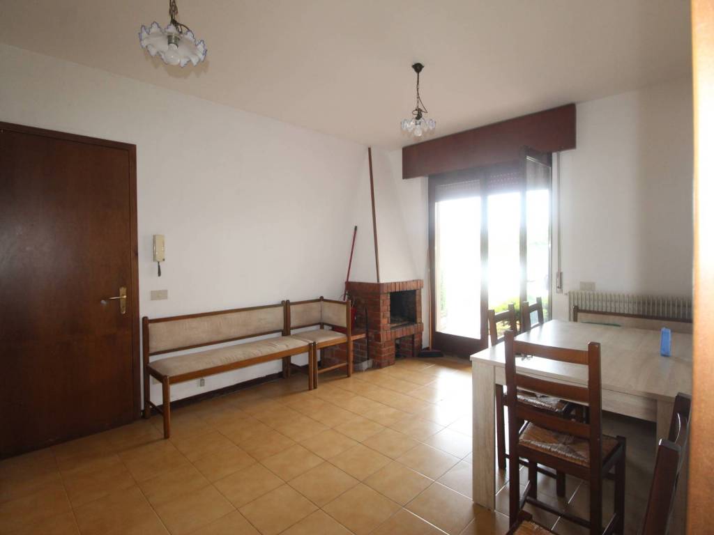 appartamento in vendita ad Altissimo in zona Campanella