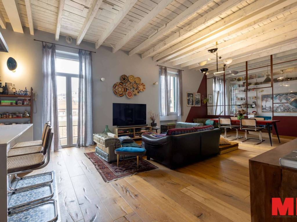 appartamento in vendita a Milano in zona Isola
