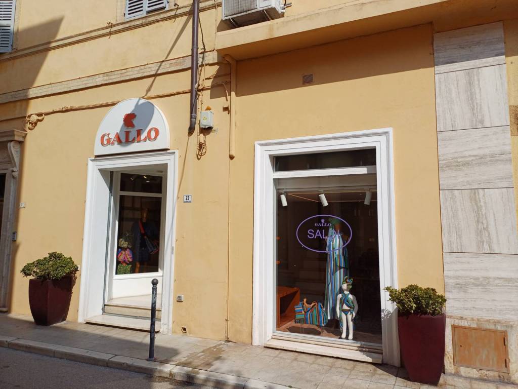 locale commerciale in affitto a San Benedetto del Tronto