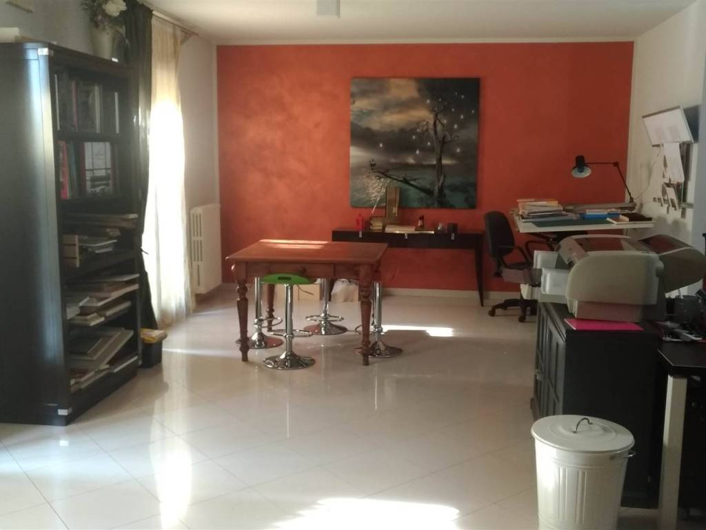 immagine annuncio 1 di 4