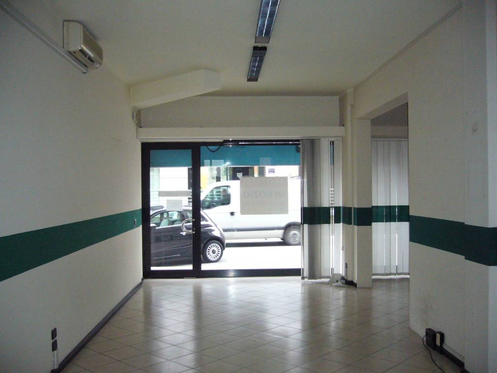 immagine annuncio 2 di 4
