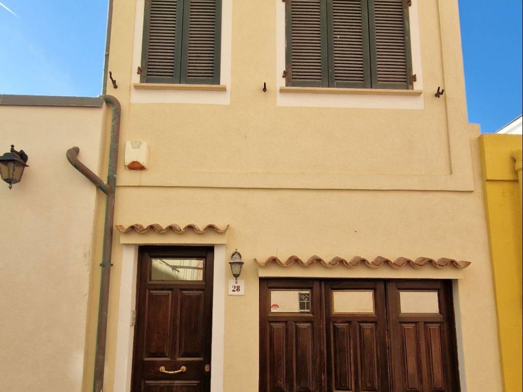 casa indipendente in vendita ad Alghero in zona Centro Storico