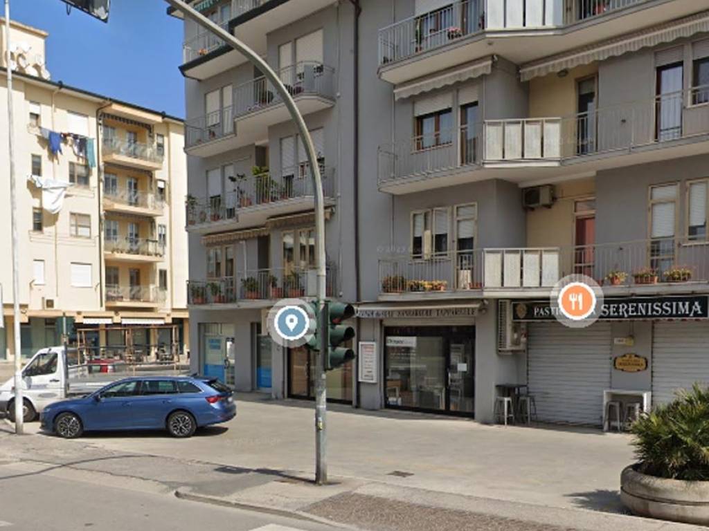 immagine annuncio 2 di 4