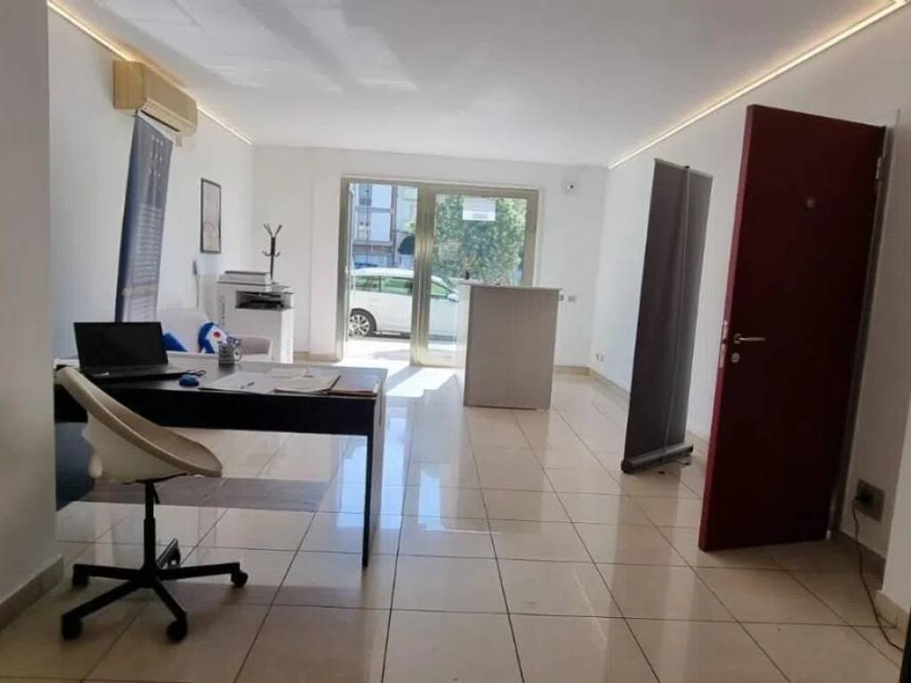 immagine annuncio 1 di 4