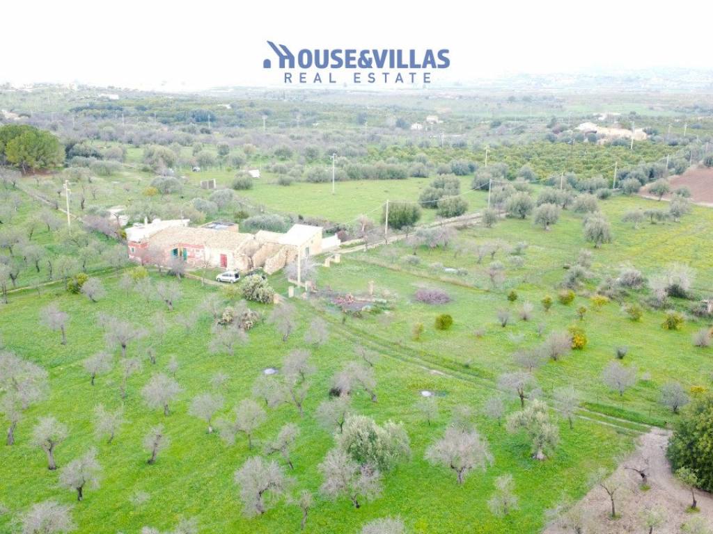 casa indipendente in vendita a Noto in zona Vendicari
