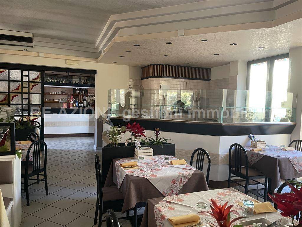 negozio in vendita a Costabissara