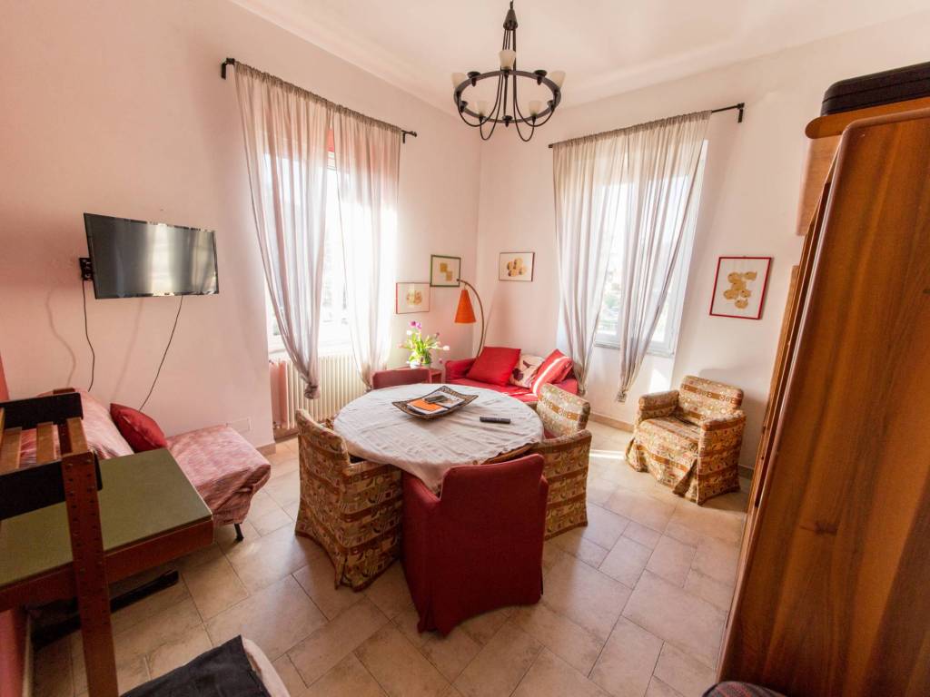 appartamento in vendita a Roma in zona Gianicolense