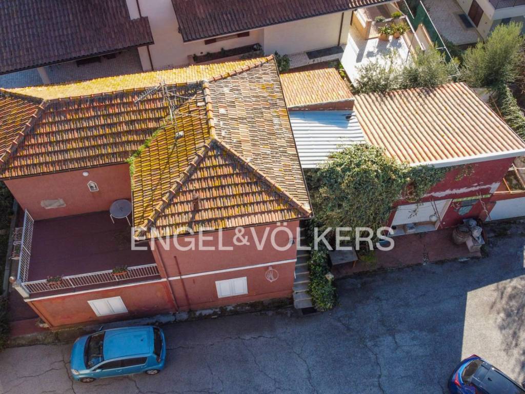 casa indipendente in vendita a Giulianova