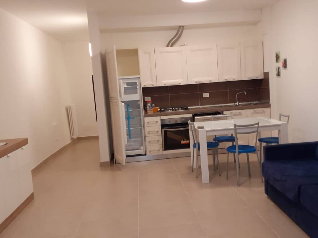 immagine annuncio 1 di 4