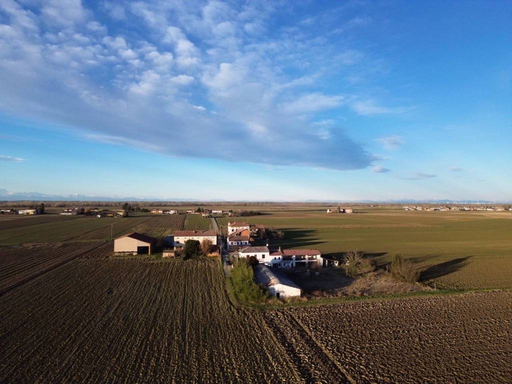 casa indipendente in vendita ad Alluvioni Piovera