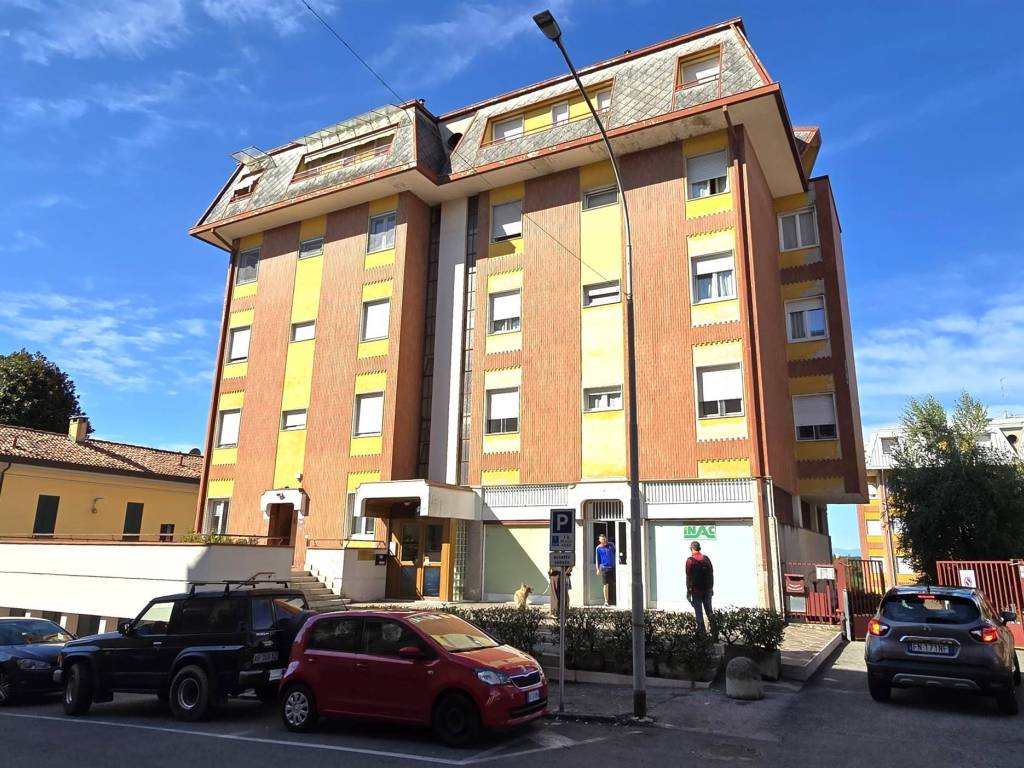 immagine annuncio 2 di 5