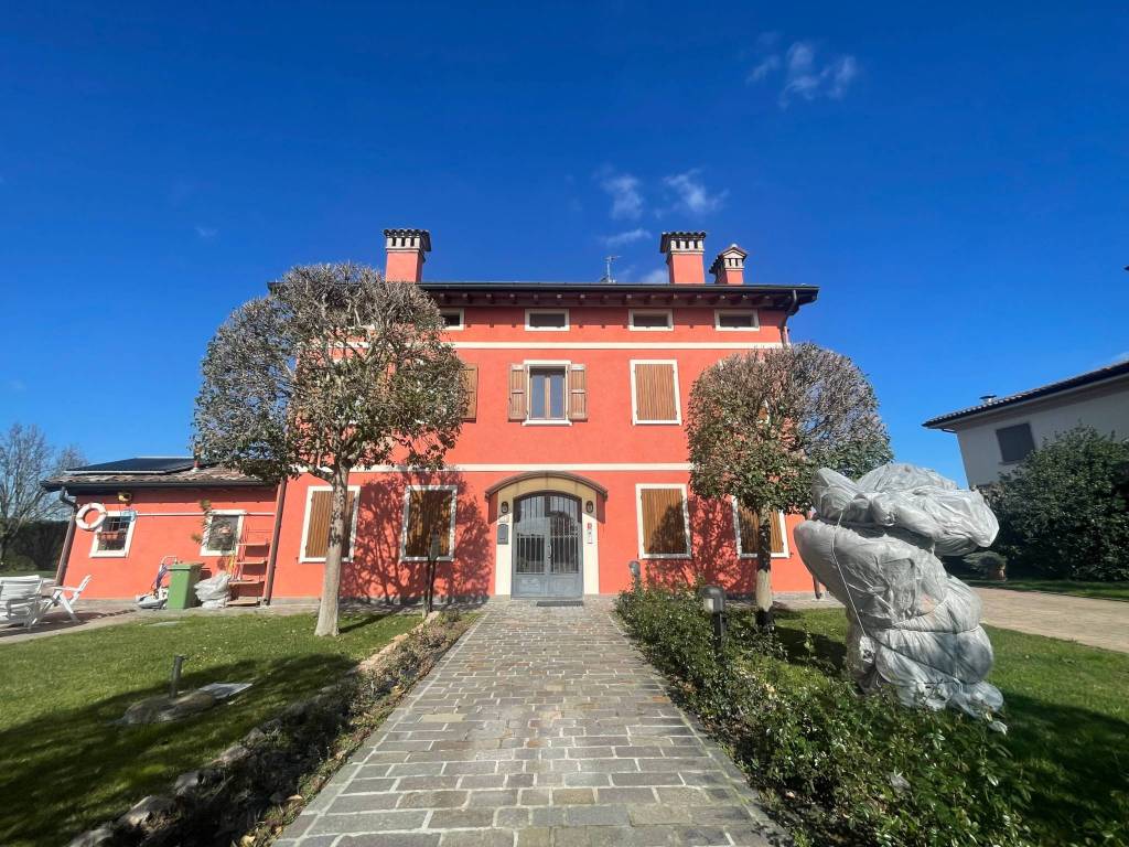 immagine annuncio 1 di 5
