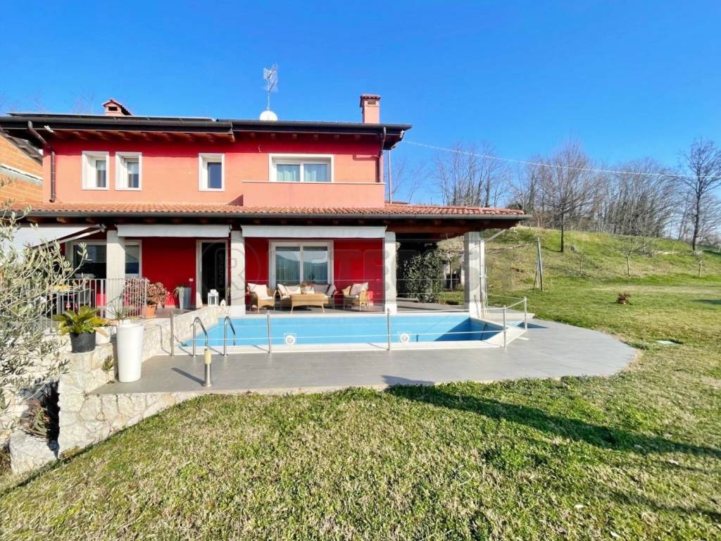 casa indipendente in vendita ad Arzignano