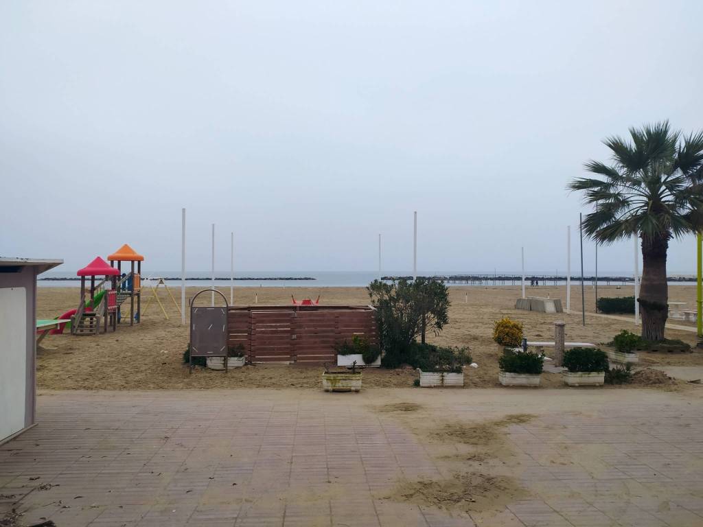 ufficio in vendita a Rimini in zona Viserba