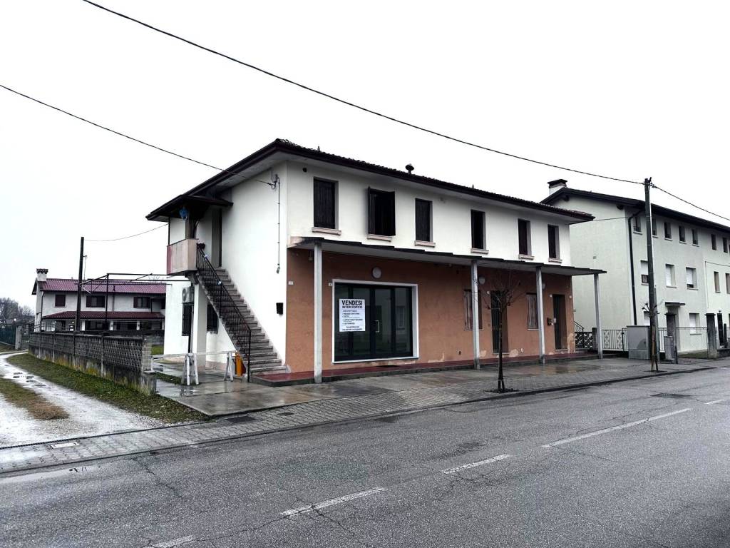 immagine annuncio 1 di 4