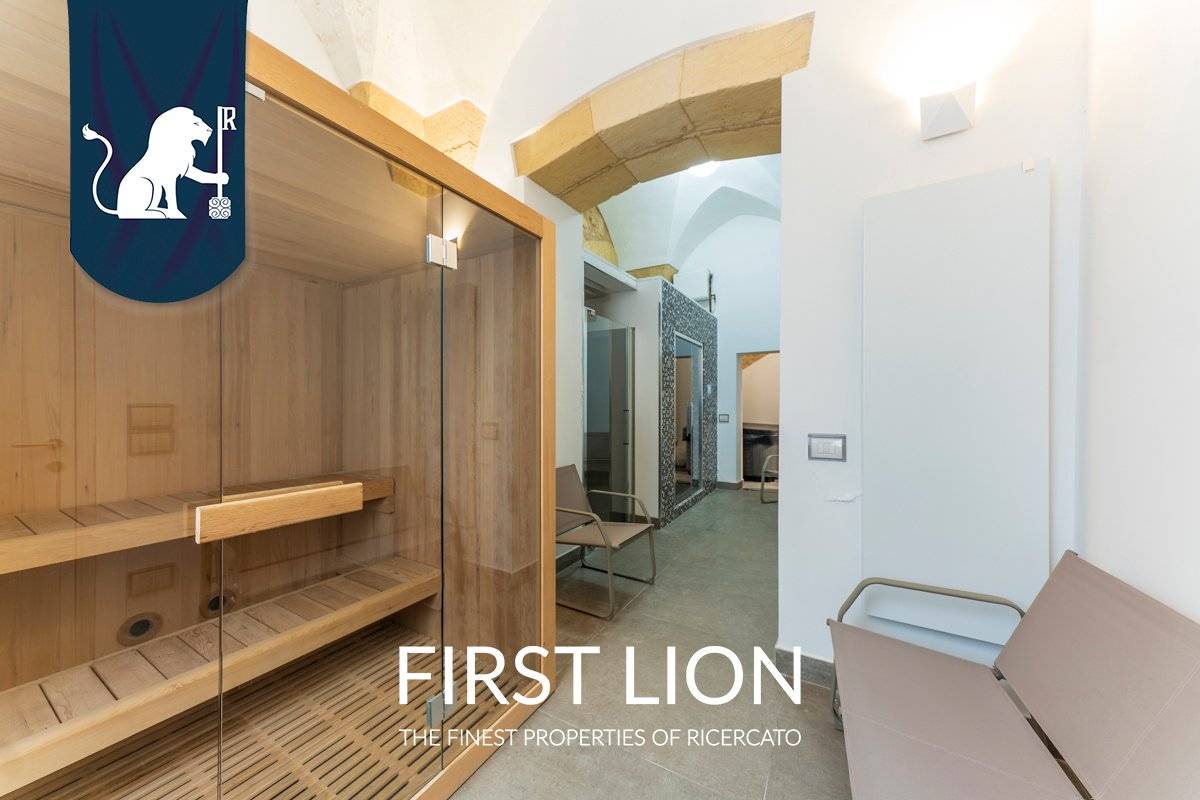 Terratetto unifamiliare Vico dei Guidani 5, Centro Storico, Lecce - Photo 10