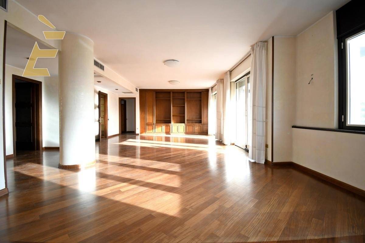 Quadrilocale viale Trieste 65, Ospedale, Cagliari - Photo 2