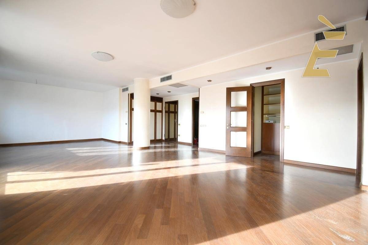 Quadrilocale viale Trieste 65, Ospedale, Cagliari - Photo 9