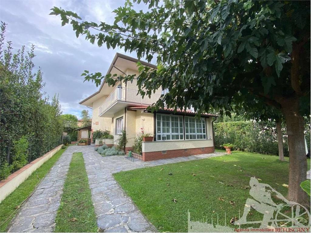 casa indipendente in affitto a Forte dei Marmi
