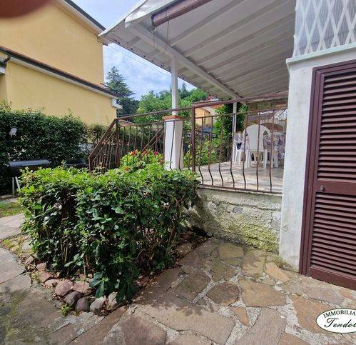 appartamento in vendita ad Ameglia in zona Bocca di Magra