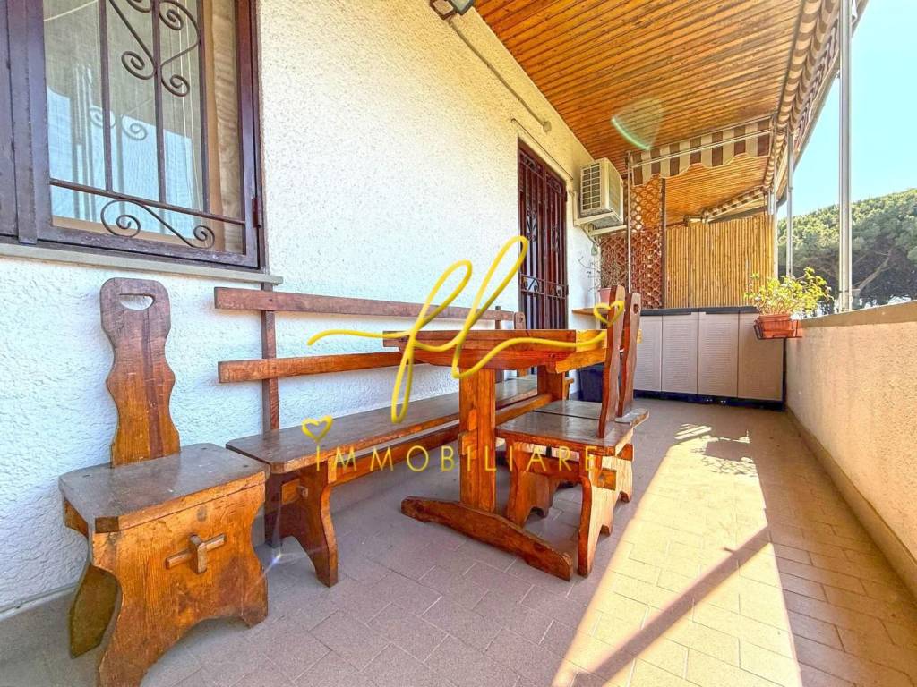 appartamento in vendita a Rosignano Marittimo in zona Vada